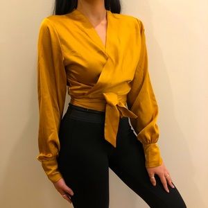 Yellow silk tie up blouse 💛